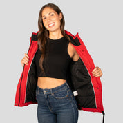 Chamarra Para Mujer Chubasquera Rompevientos Con Gorro Fijo y Cierres Waterproof - The Original Greenlander