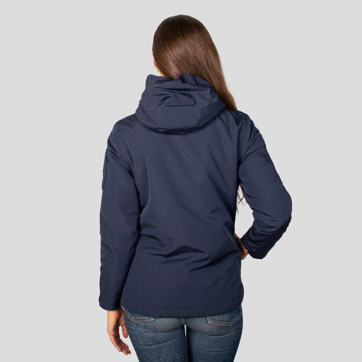 Chamarra Para Mujer Chubasquera Rompevientos Con Gorro Fijo y Cierres Waterproof - The Original Greenlander