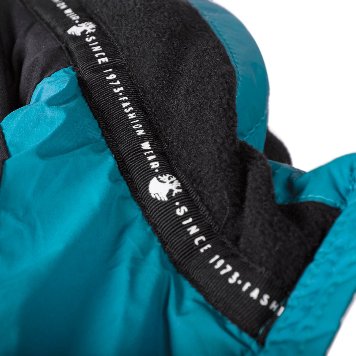 Chamarra Para Niña Adventure Con Gorro Fijo Ajustable - Greenlander
