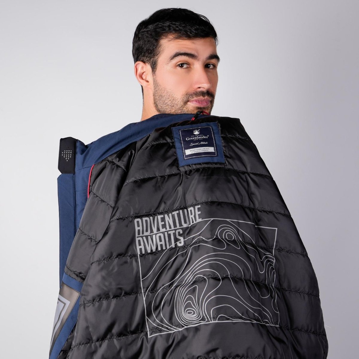 Chamarra rompevientos para hombre con gorro y bolsillo interno Greenlander - Greenlander