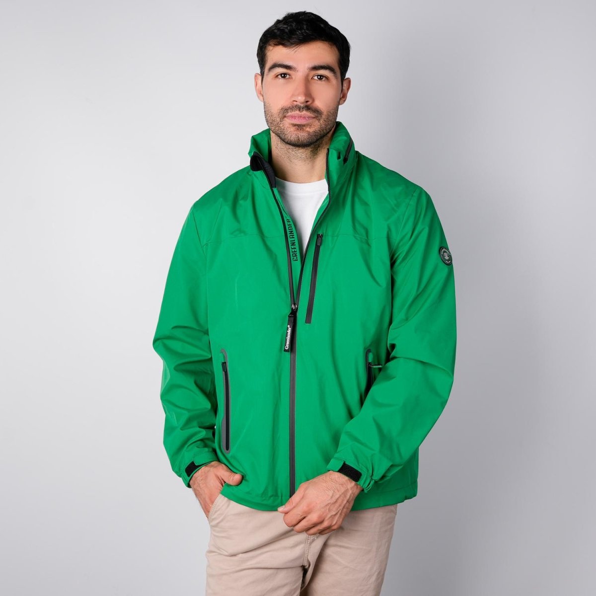 Chamarra rompevientos para hombre con gorro y bolsillo interno Greenlander - Greenlander