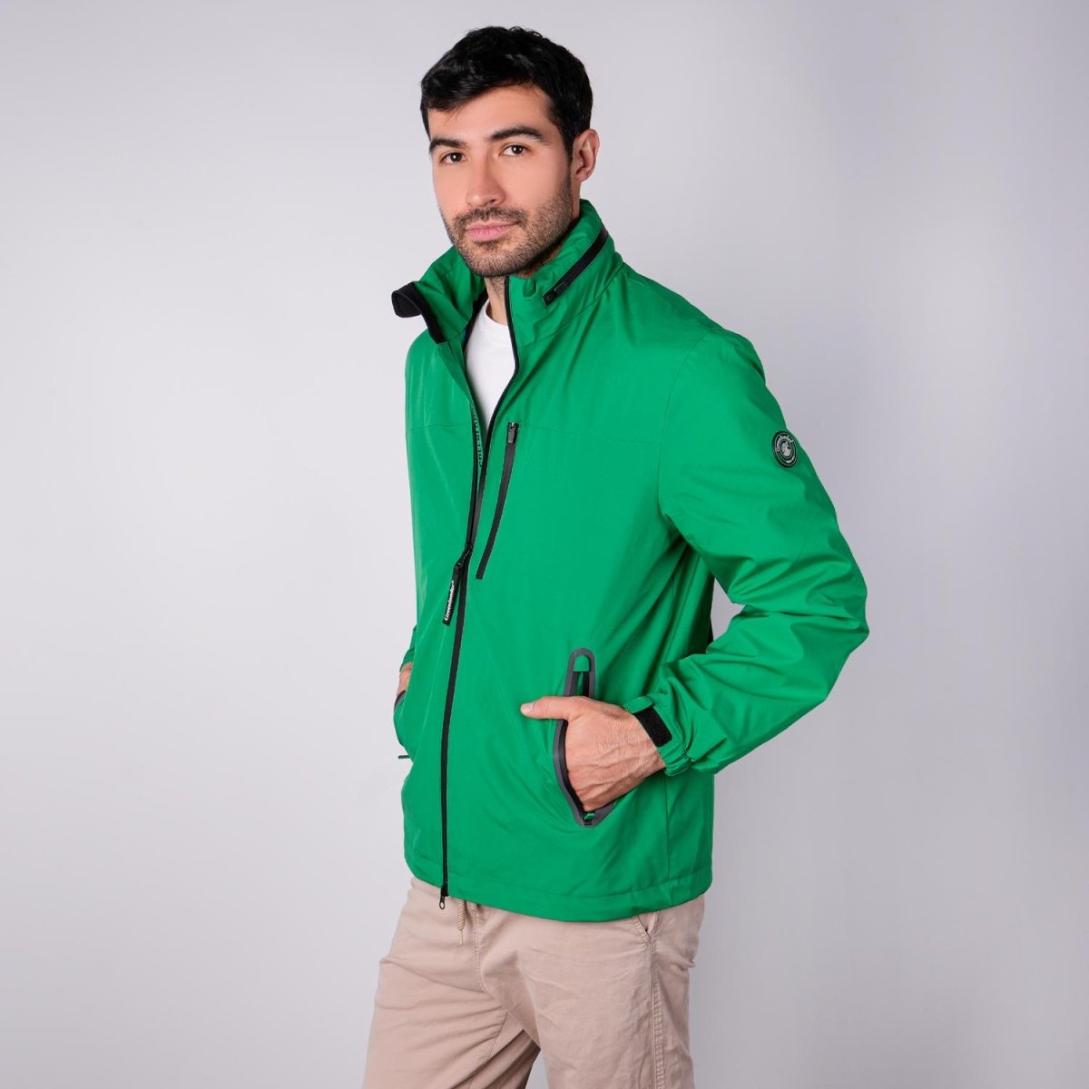 Chamarra rompevientos para hombre con gorro y bolsillo interno Greenlander - Greenlander