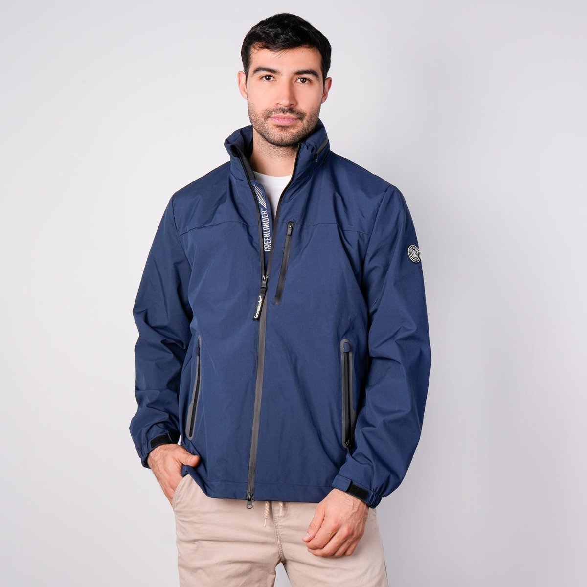 Chamarra rompevientos para hombre con gorro y bolsillo interno Greenlander - Greenlander