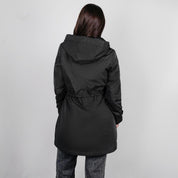 Chamarra rompevientos para mujer con capucha Greenlander - Greenlander