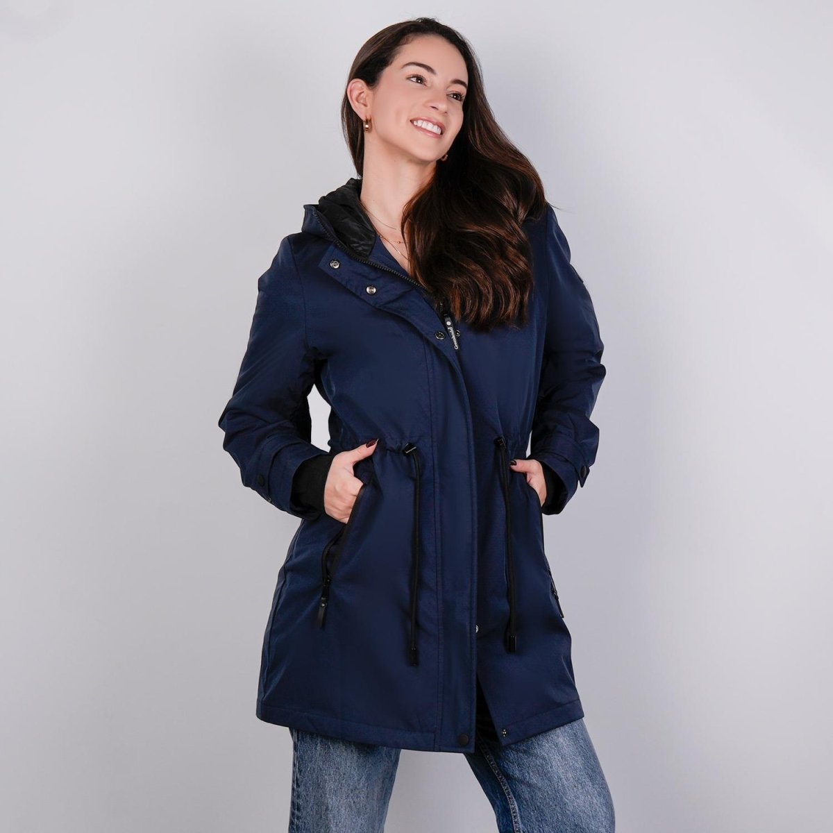 Chamarra rompevientos para mujer con capucha Greenlander - Greenlander