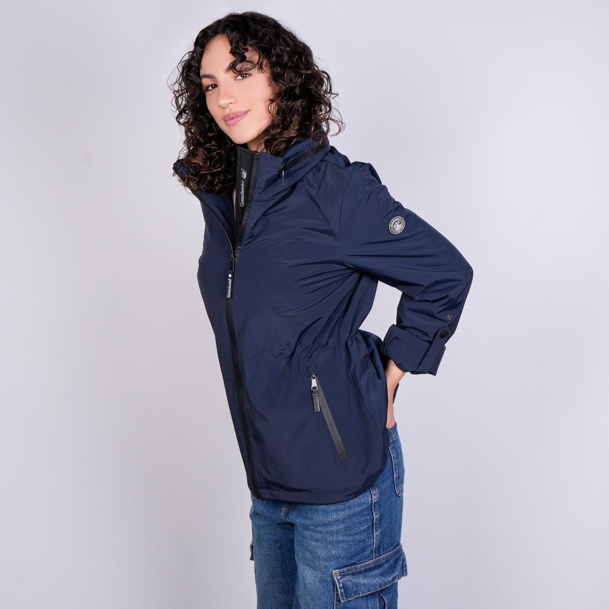 Chamarra rompevientos para mujer con gorro y bolsillo interno Greenlander - Greenlander