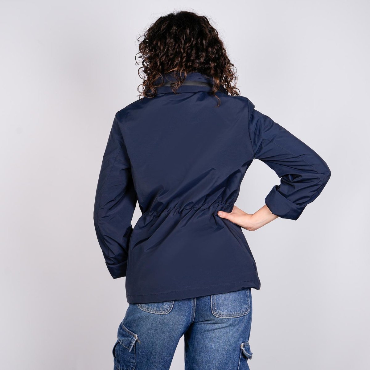 Chamarra rompevientos para mujer con gorro y bolsillo interno Greenlander - Greenlander