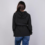 Chamarra rompevientos para mujer con gorro y bolsillo interno Greenlander - Greenlander