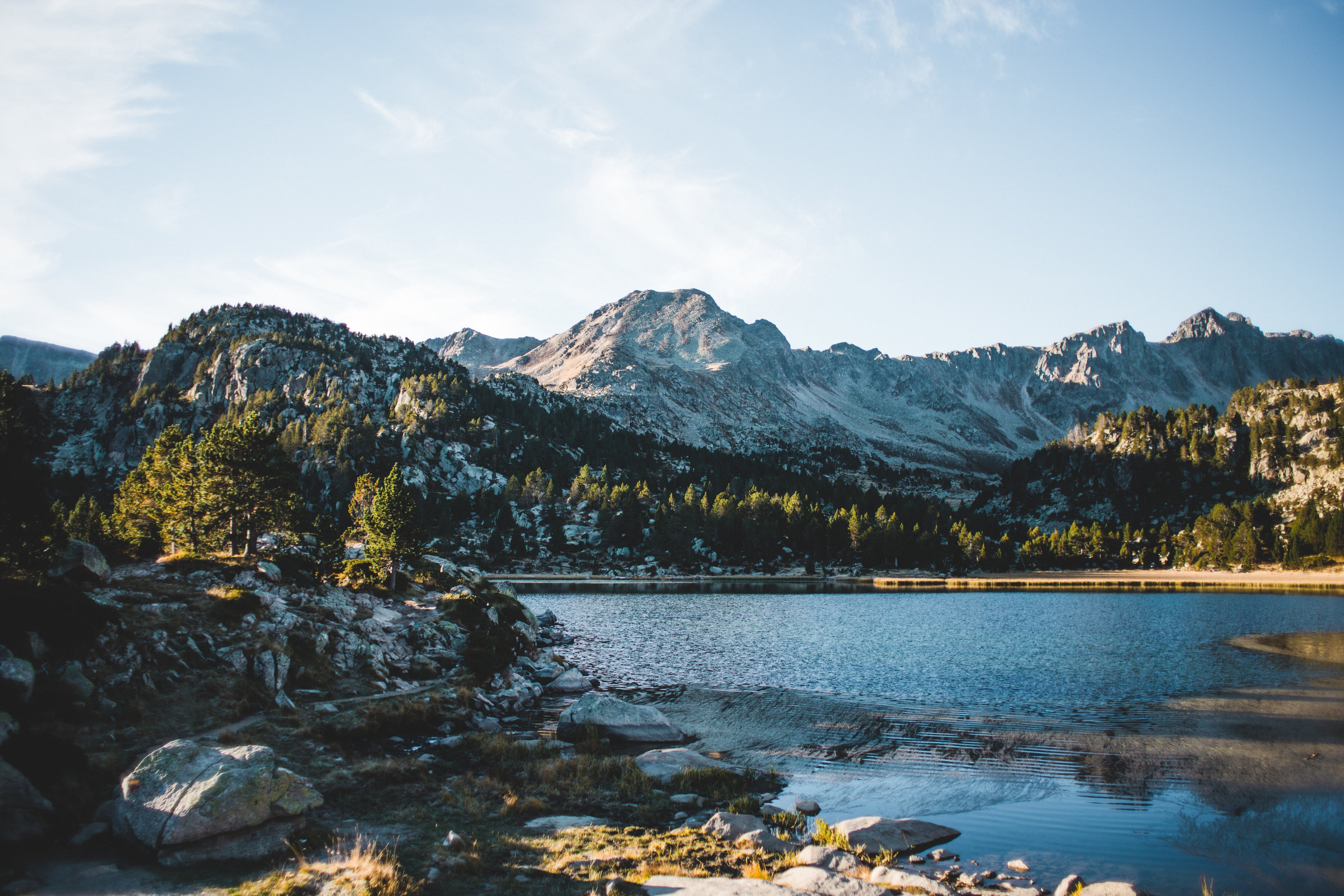 mountain-lake-in-andorra.jpg