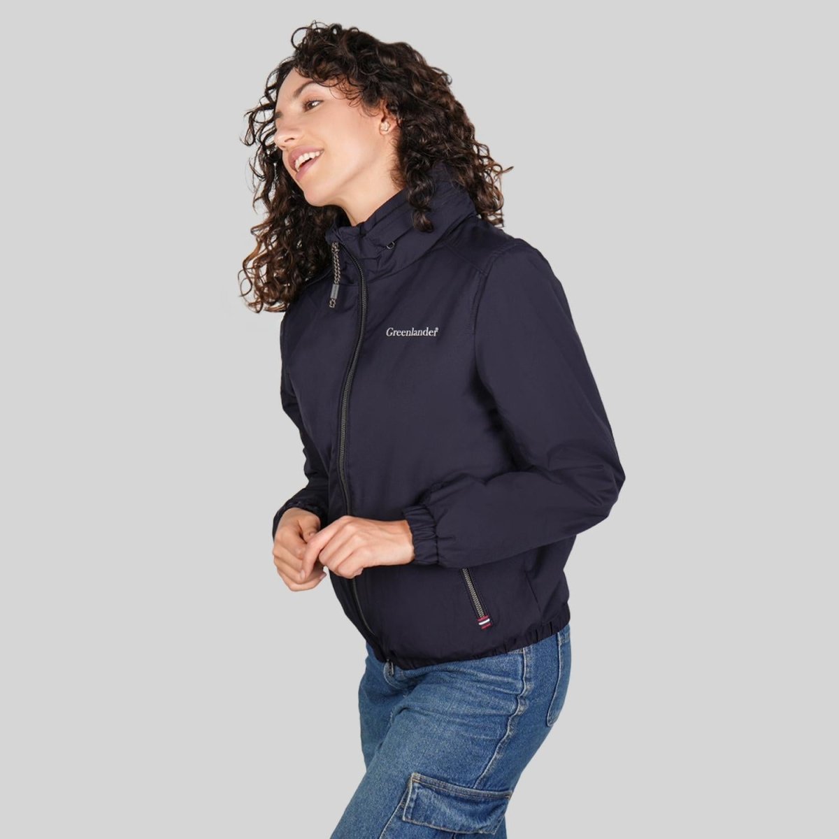 Rompevientos para mujer con bolsas al costado y capucha Greenlander - Greenlander